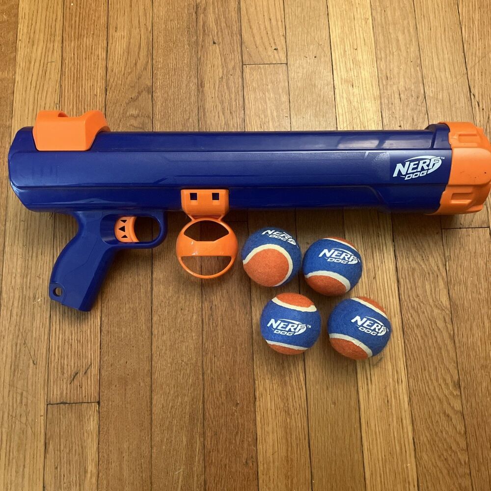 Nerf Dog Tennis Ball Blaster 16" Gun Dog Fetch Launcher Training w/ Balls